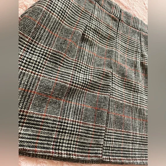Vintage Plaid Skirt - Picture 5 of 7